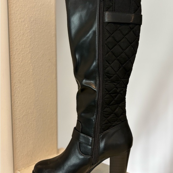 MySoft Heeled Boots Stacked Heel Black Gold Buckles Womens Size 7 Worn Once - Picture 3 of 11